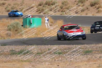 media/Jun-01-2025-CalClub SCCA (Sun) [[eae223c5dd]]/Group 5/Qualifying/